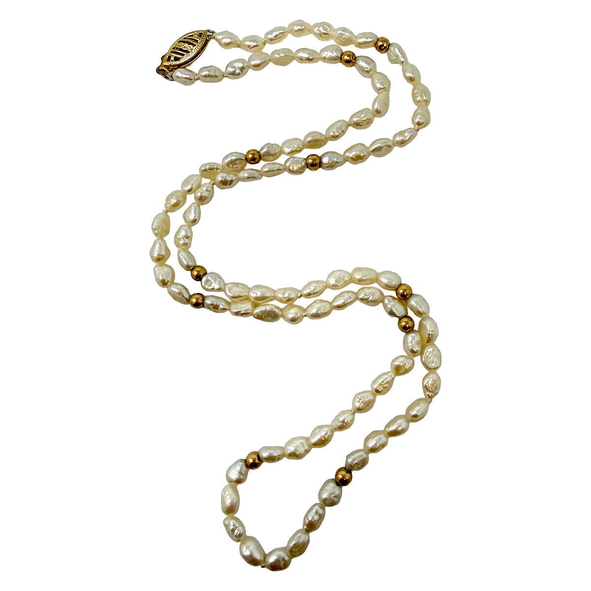 Freshwater Pearl Necklace with 14K Gold Fish Hook Clasp