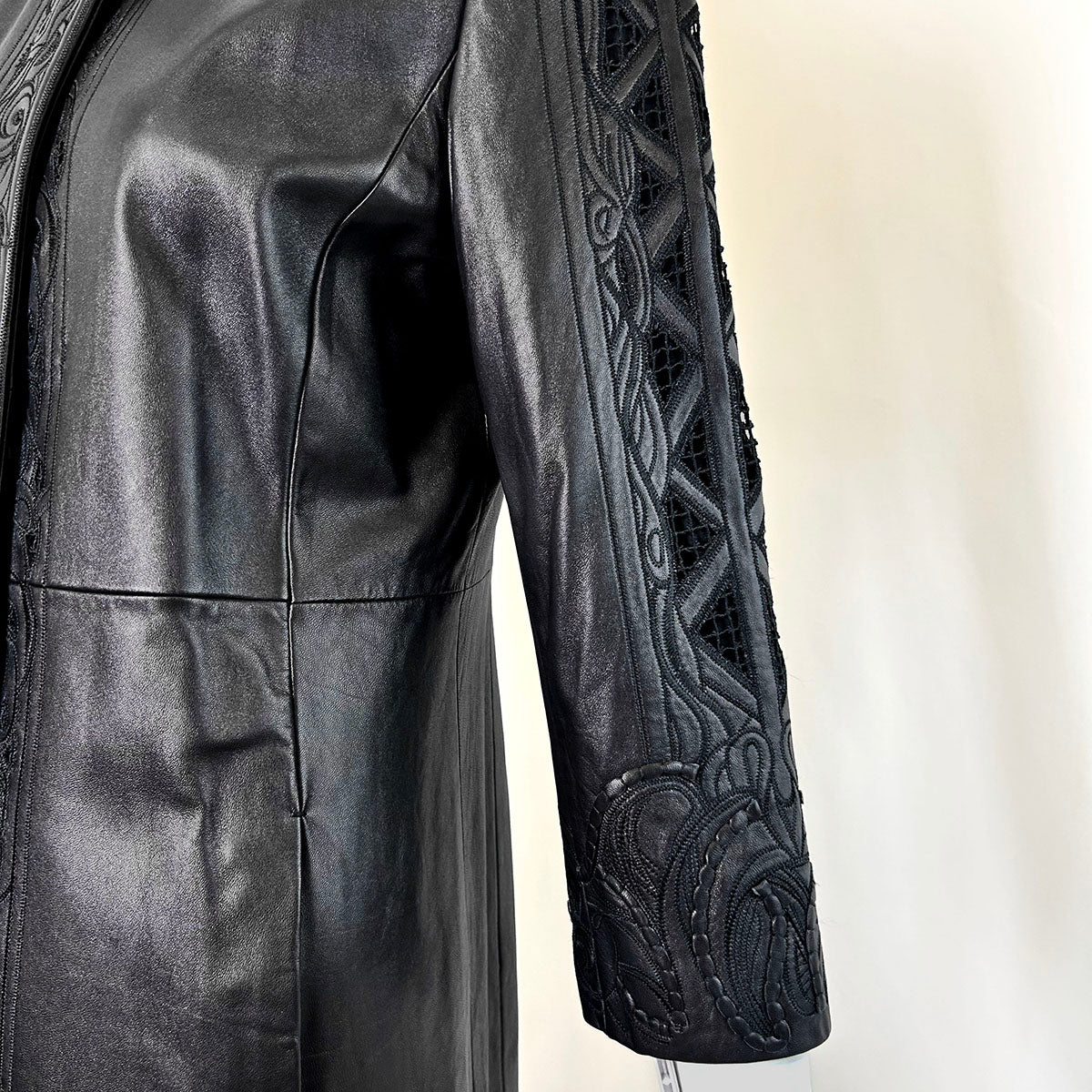 Elie Tahari Coat