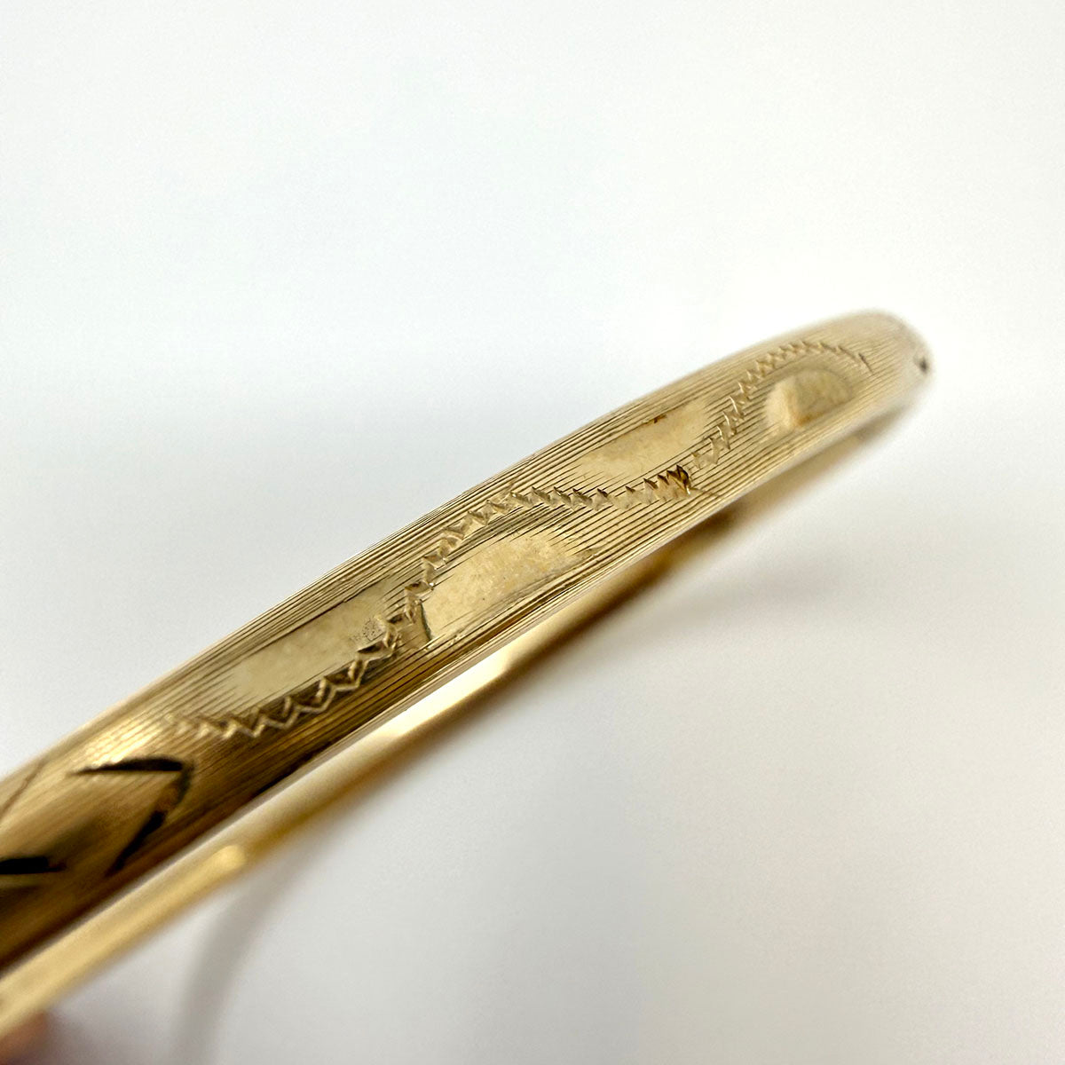 14K Gold Hinged Bracelet
