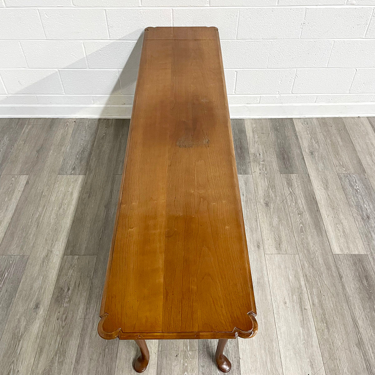 Wright Table Company Queen Anne-Style Wood Console Table