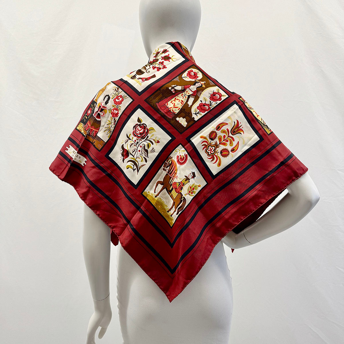 Hermes "Imagerine" Scarf