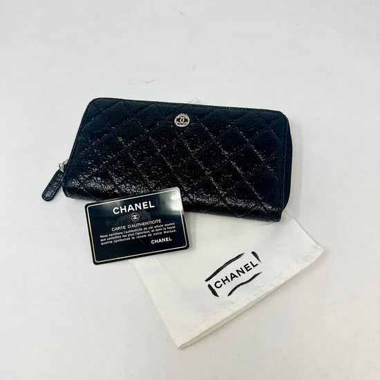 Chanel Interlocking CC Wallet