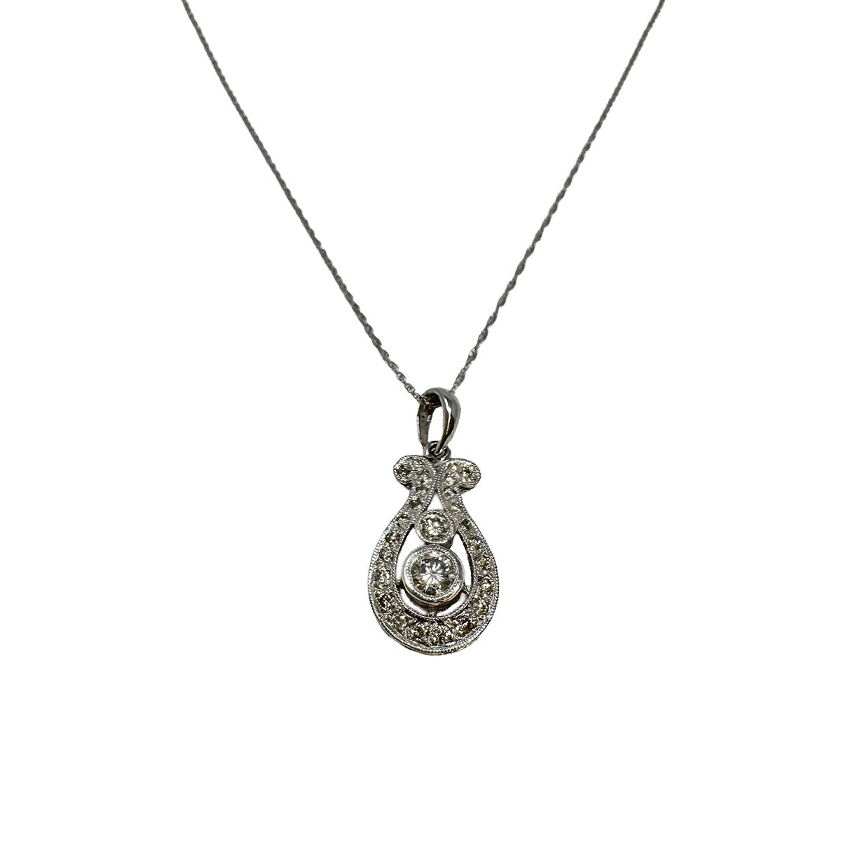 Vintage 14K White Gold  18" Necklace with Diamond Pendant