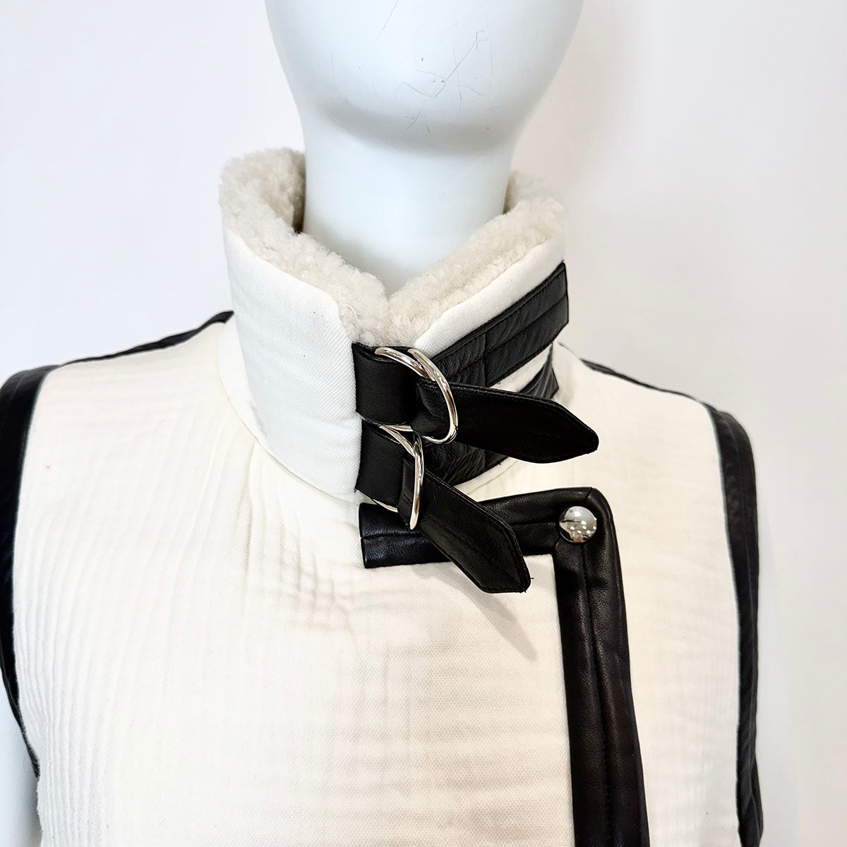 Iro Vest
