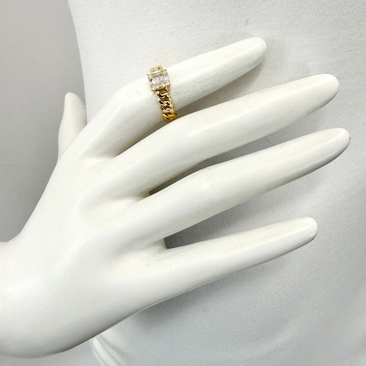 14K Gold Link Ring with Diamonds