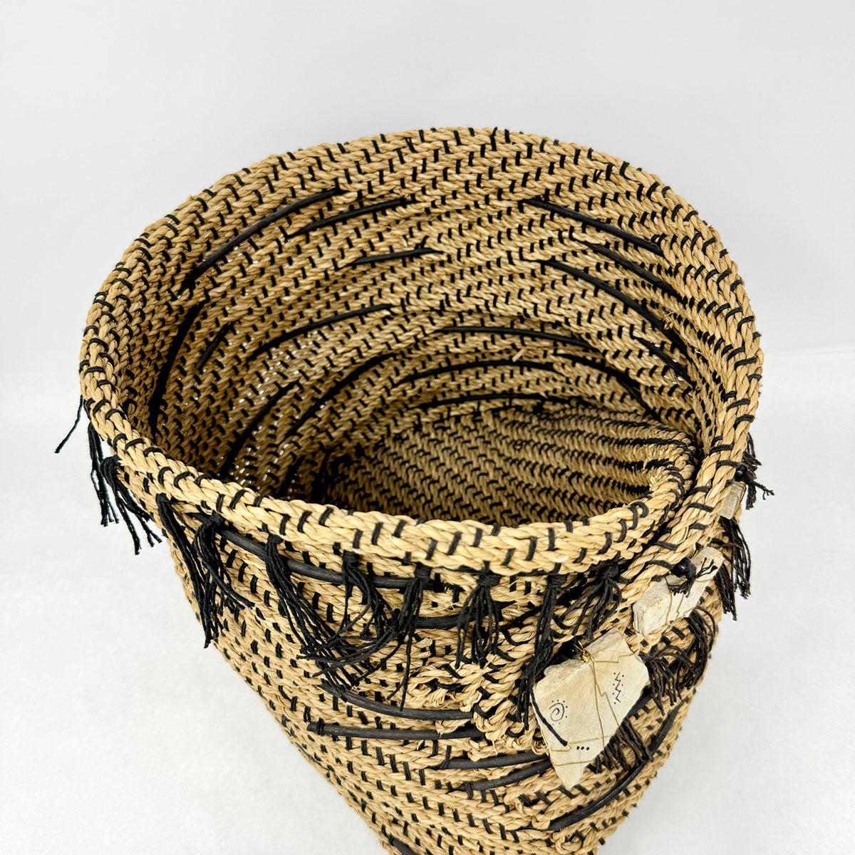 Loomwoven Seagrass Basket adorned with Sandstone