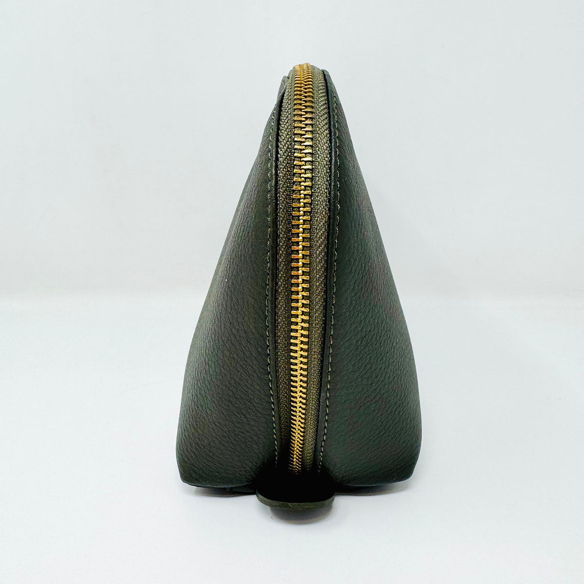 Cuyana Clutch