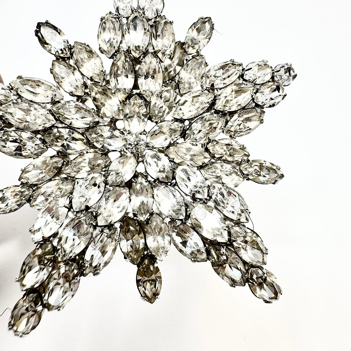 Weiss Crystal Star Brooch Pin