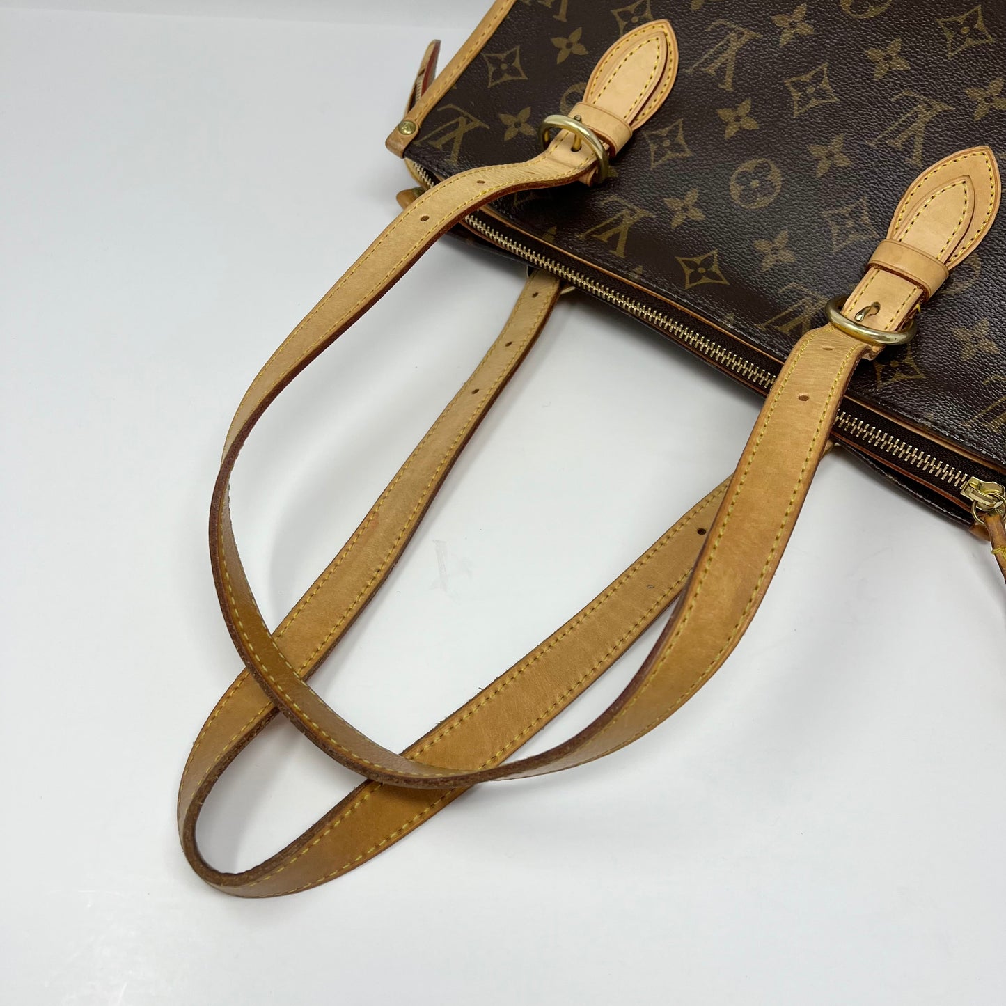 Louis Vuitton Shoulder Bag