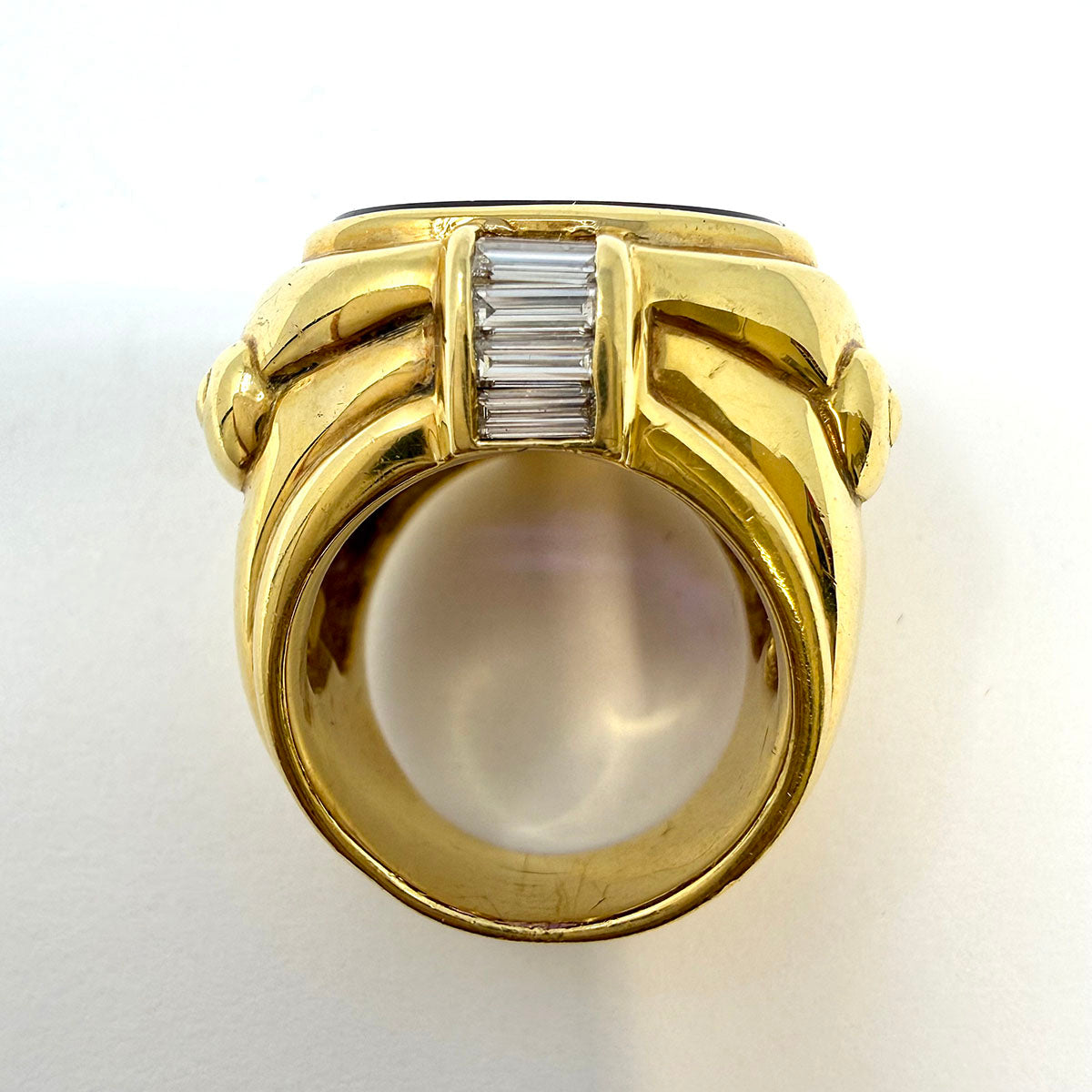 Susan Berman 18K Gold Ring with Carved Intaglio Amethyst and Diamonds