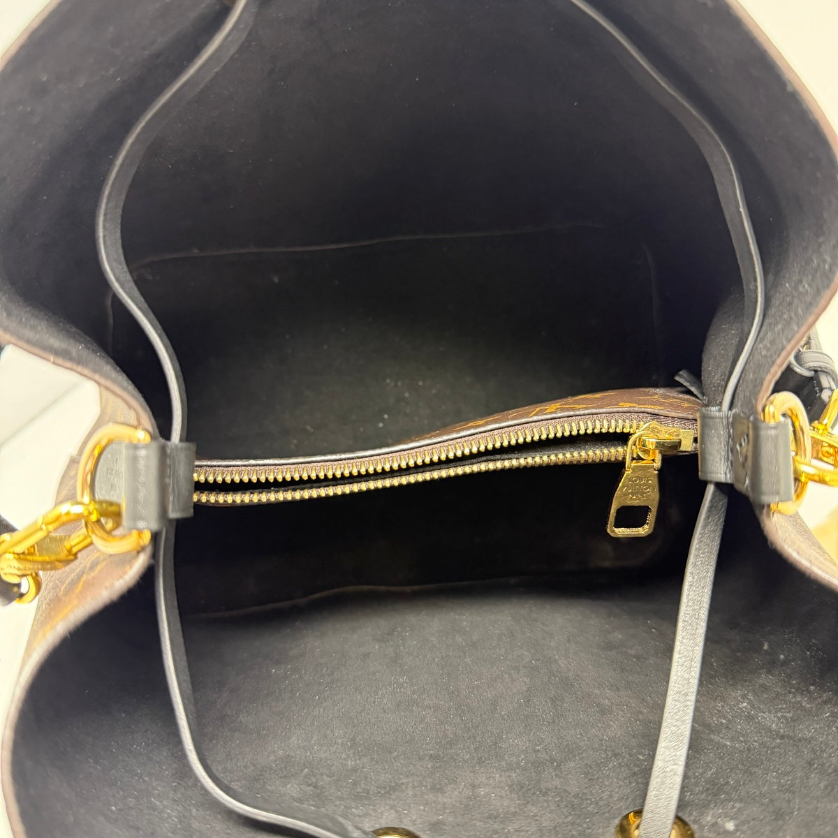 Louis Vuitton Monogram NoeNoe MM Black