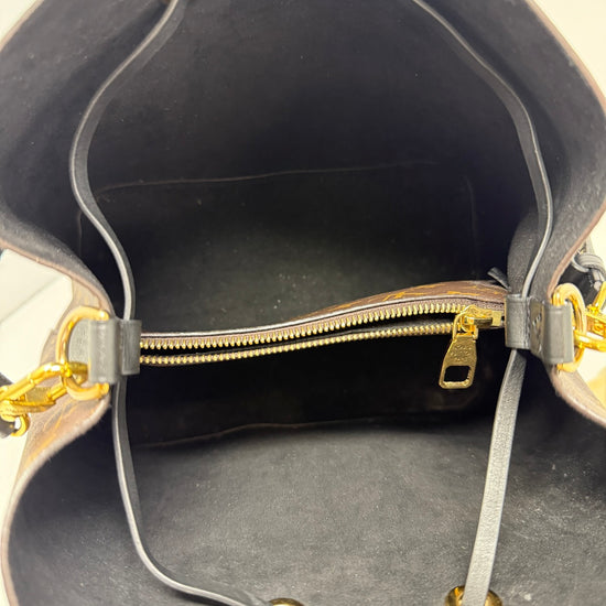 Louis Vuitton Monogram NoeNoe MM Black