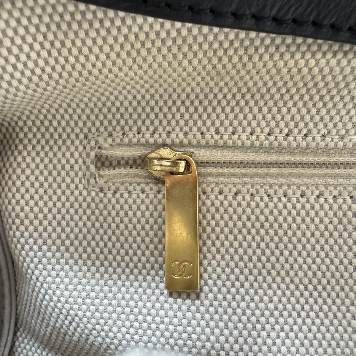 Chanel Retro Chain Tote