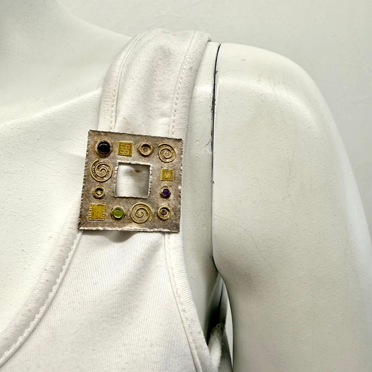 Elizabeth Prior Pin