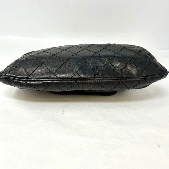 Chanel Hamptons CC Foldoverl Clutch