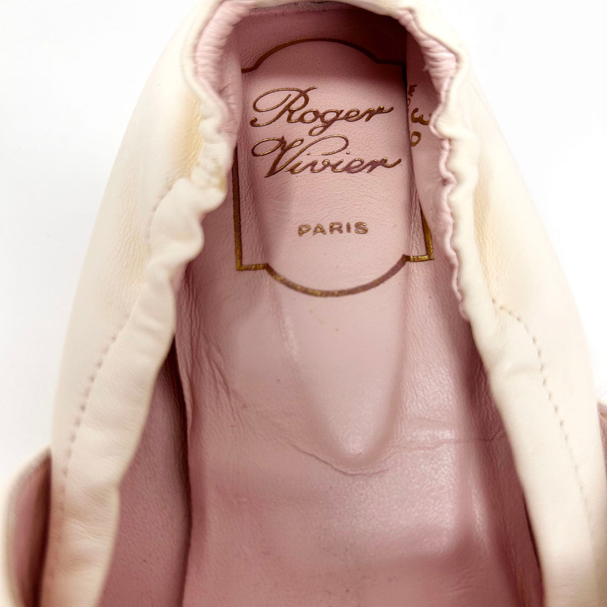 Roger Vivien Flats