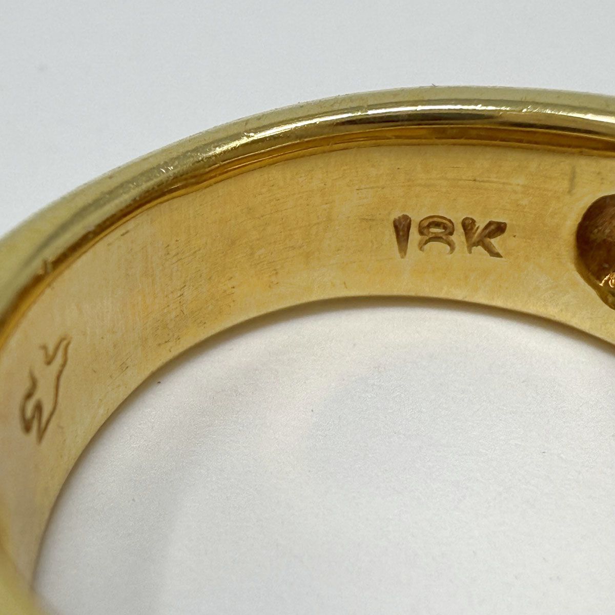 Susan Berman 18K Gold Ring with18 Straight Baguette  Diamonds