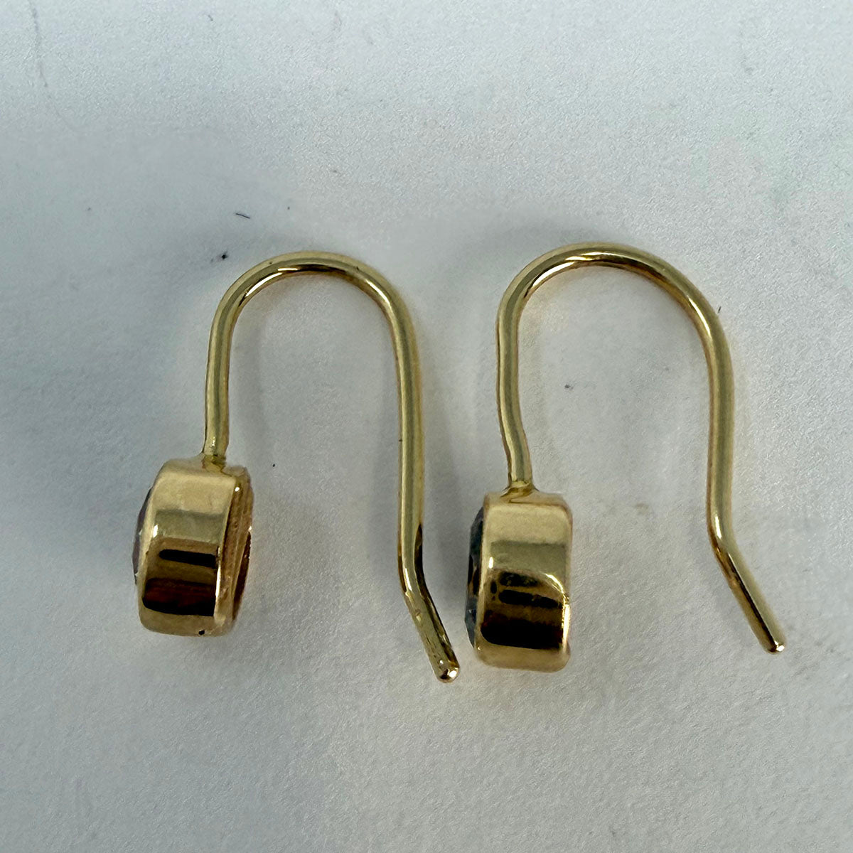 18K Gold Drop Earrings