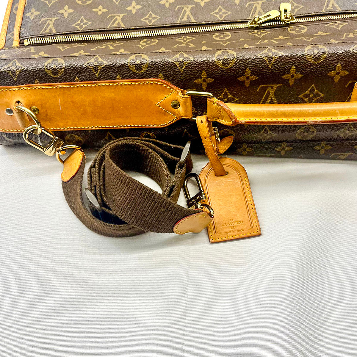 Louis Vuitton Garment Bag