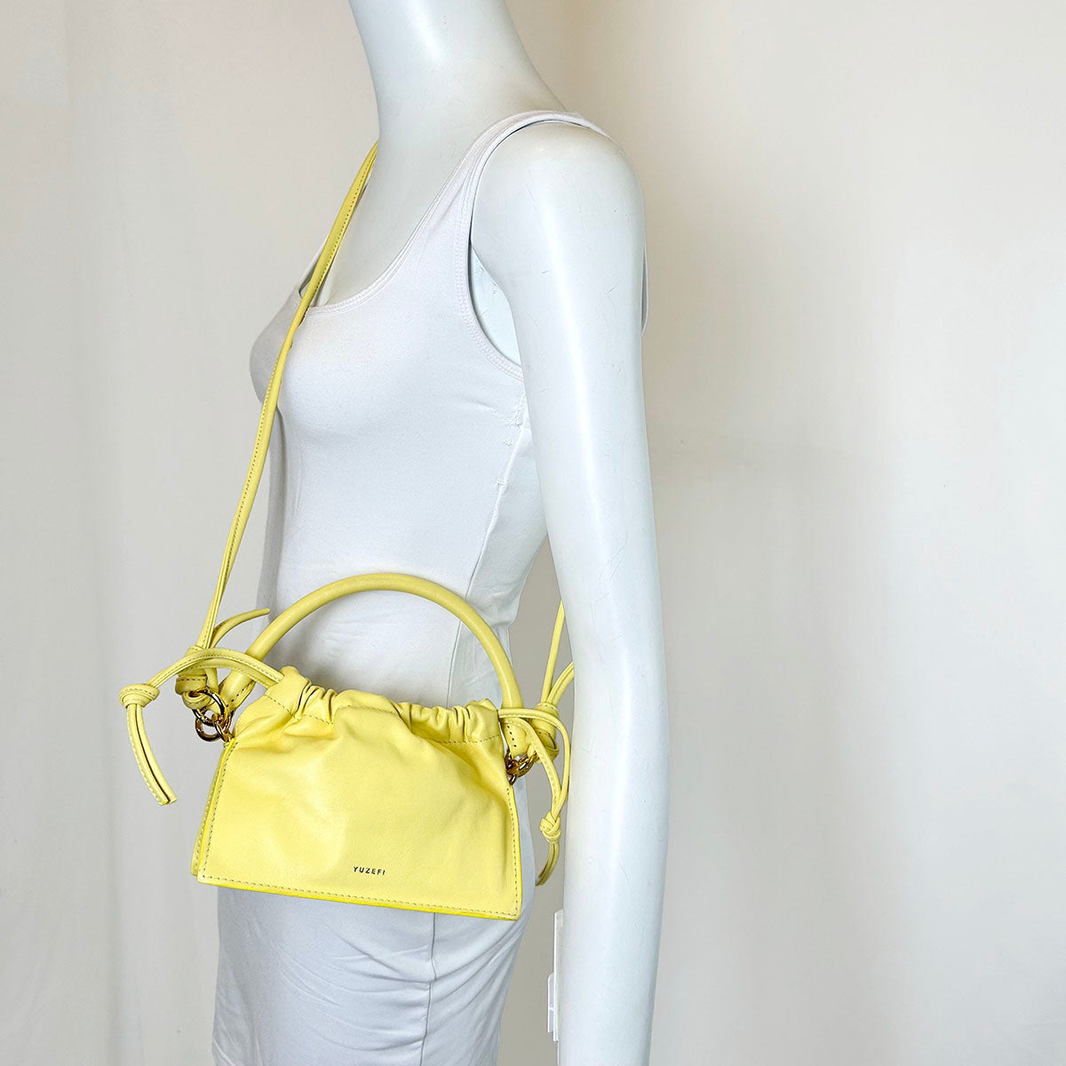 Yuzefi Crossbody