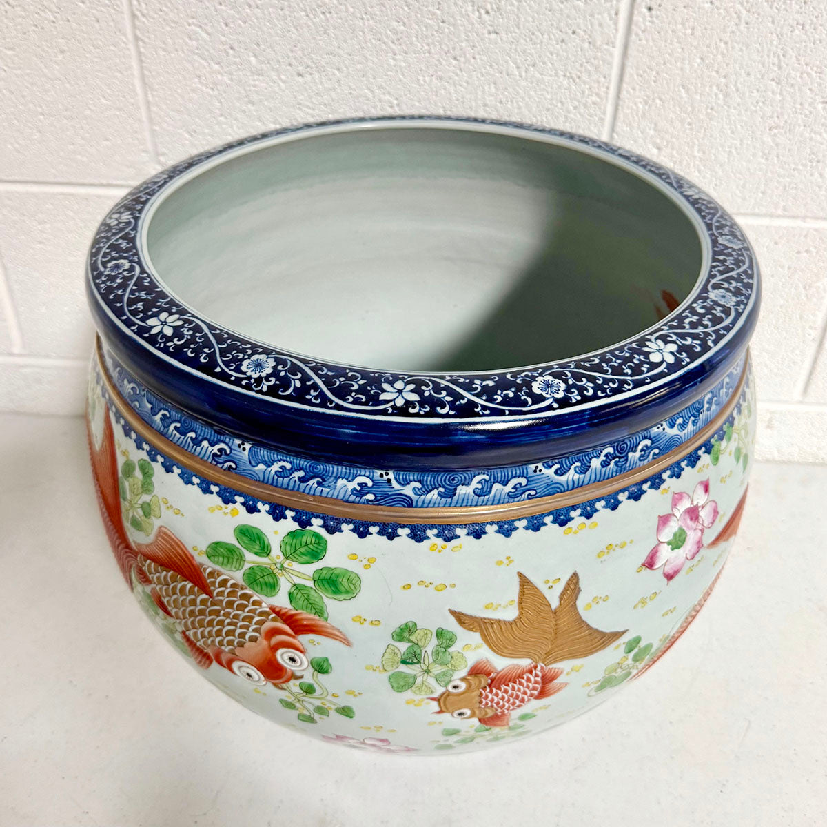 Jardiniere/Fish Bowl