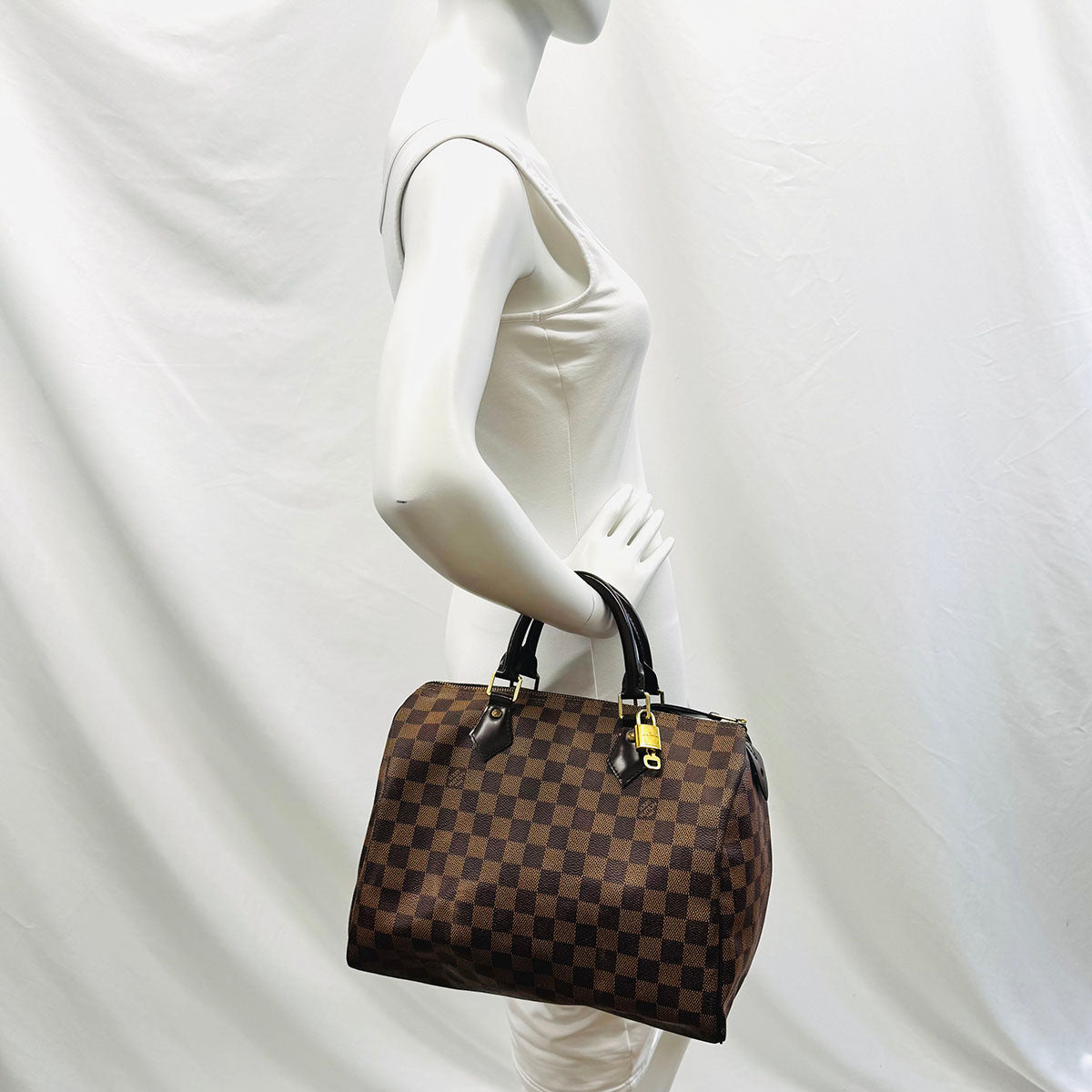 Louis Vuitton Damier Ebene Speedy 30  Handle Bag