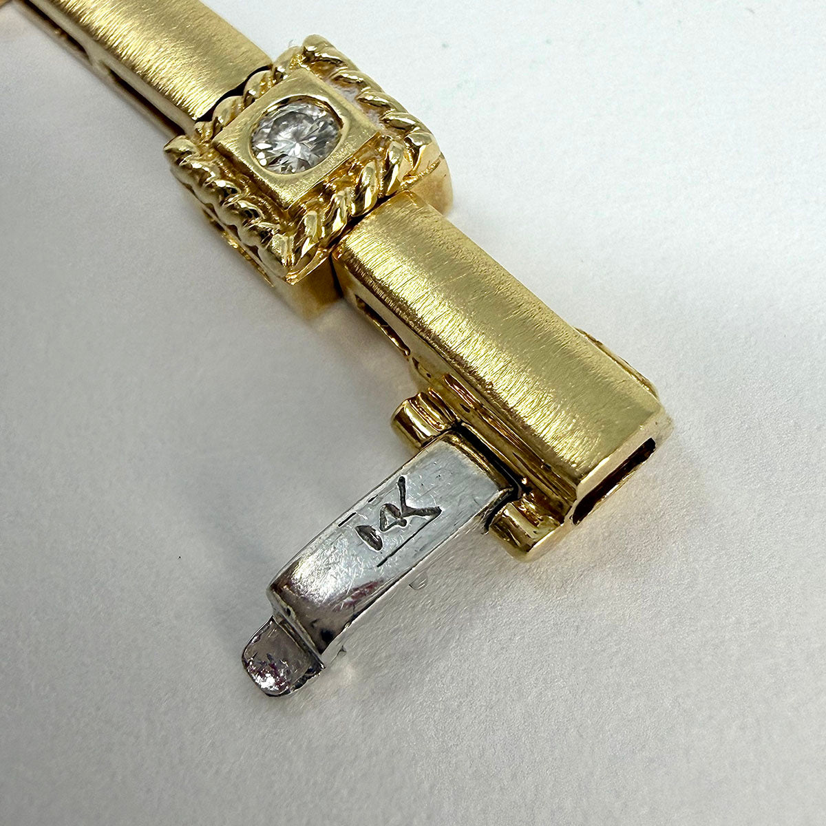 14K Yellow Gold Bar Link Bracelet with Diamonds
