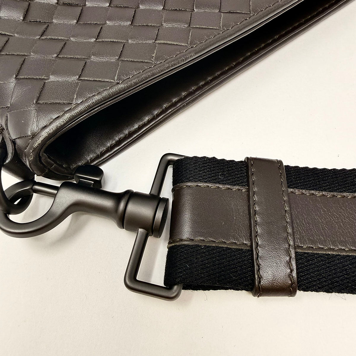 Bottega Veneta Intrecciato Flat Messenger Bag