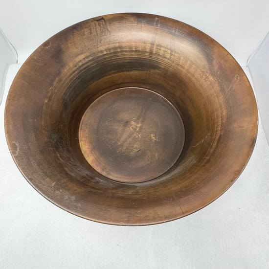 Metal Bowl with Stand