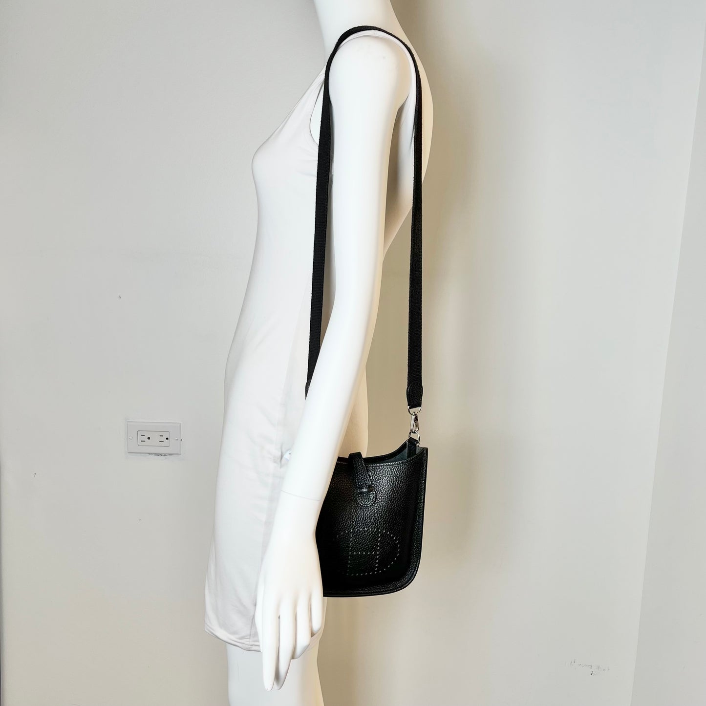 Hermes Evelyne TPM 16 Crossbody
