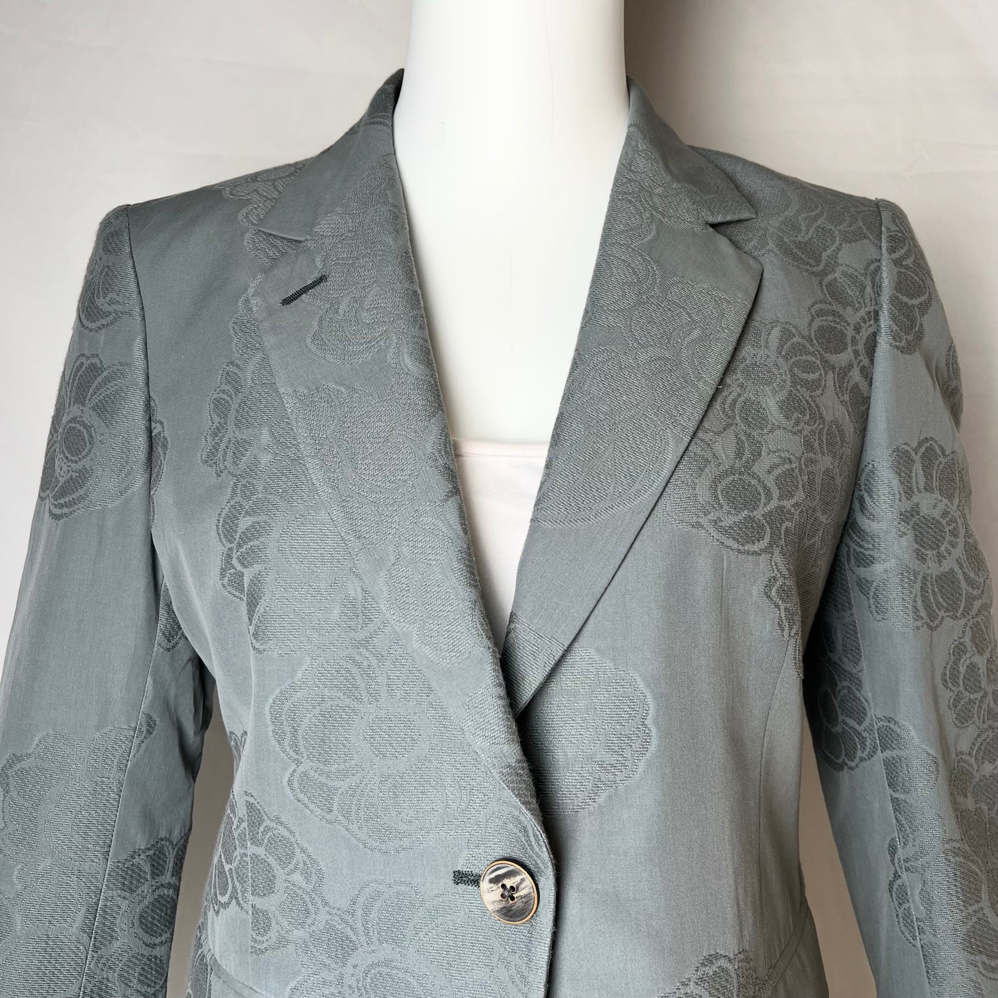 QL2 Jacket