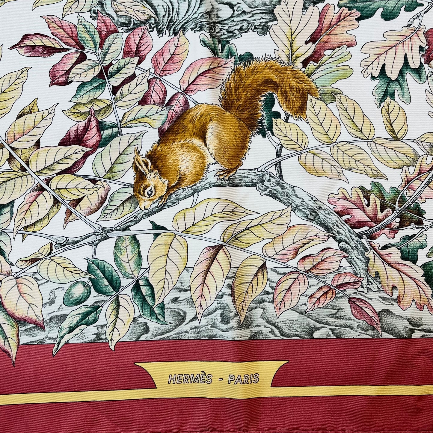 Hermes "Casse - Noisette"  Scarf