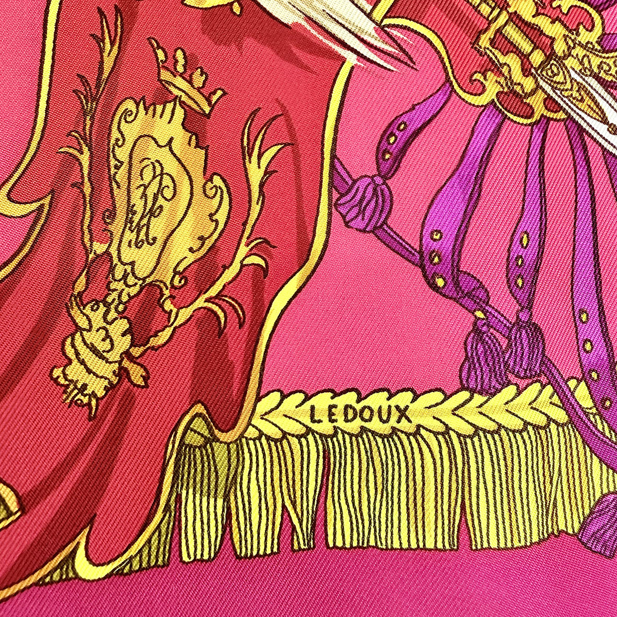 Hermes "Caparacons de la France et L"Indii" Scarf