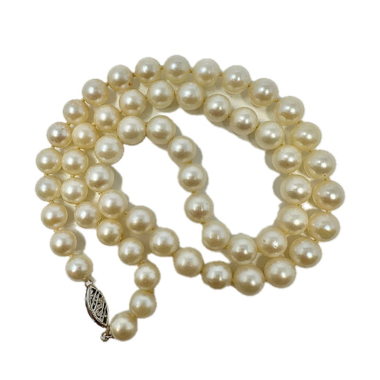 15" Freshwater Pearl Necklace with 10K White Gold Filigree Clasp