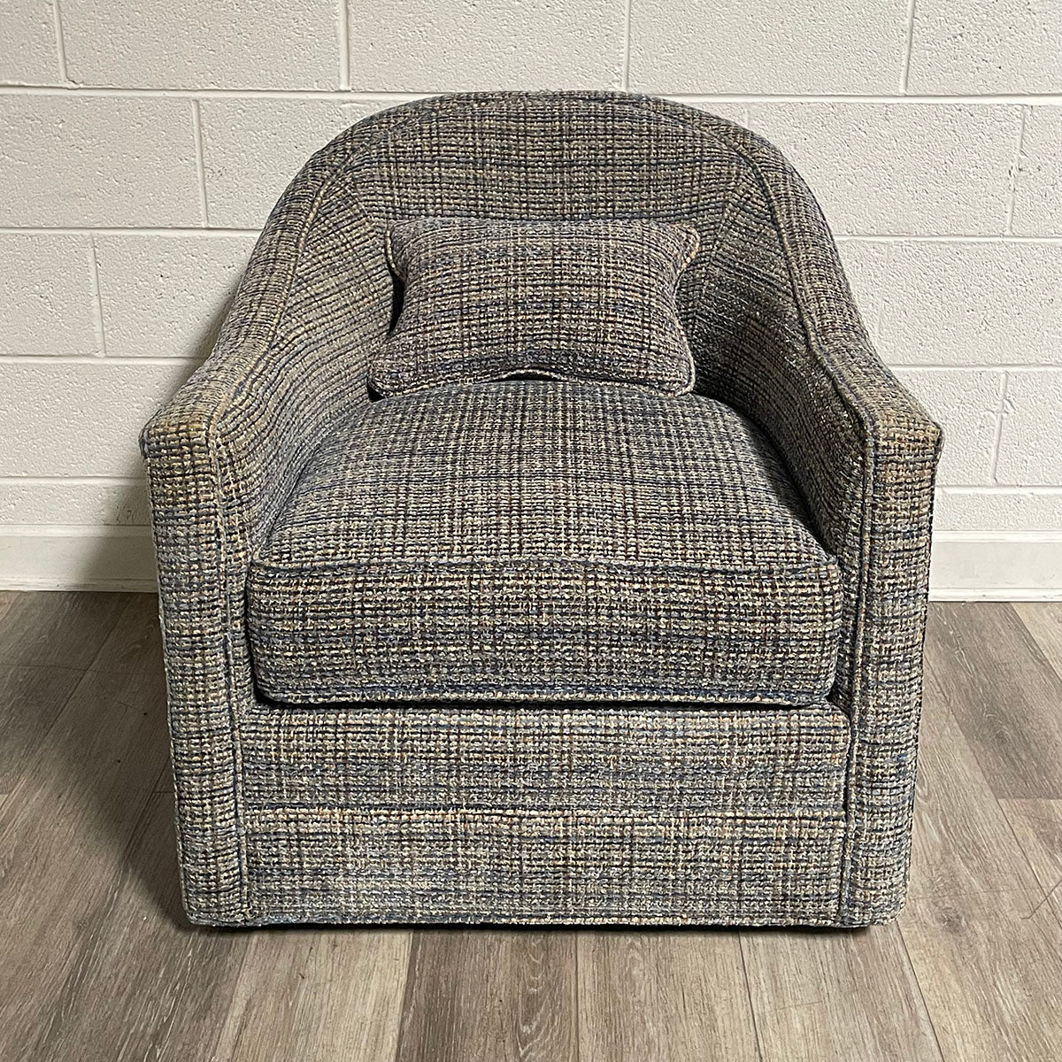 Swivel Accent Chair