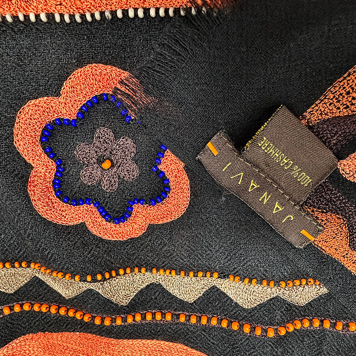 Janavi Scarf/Shawl