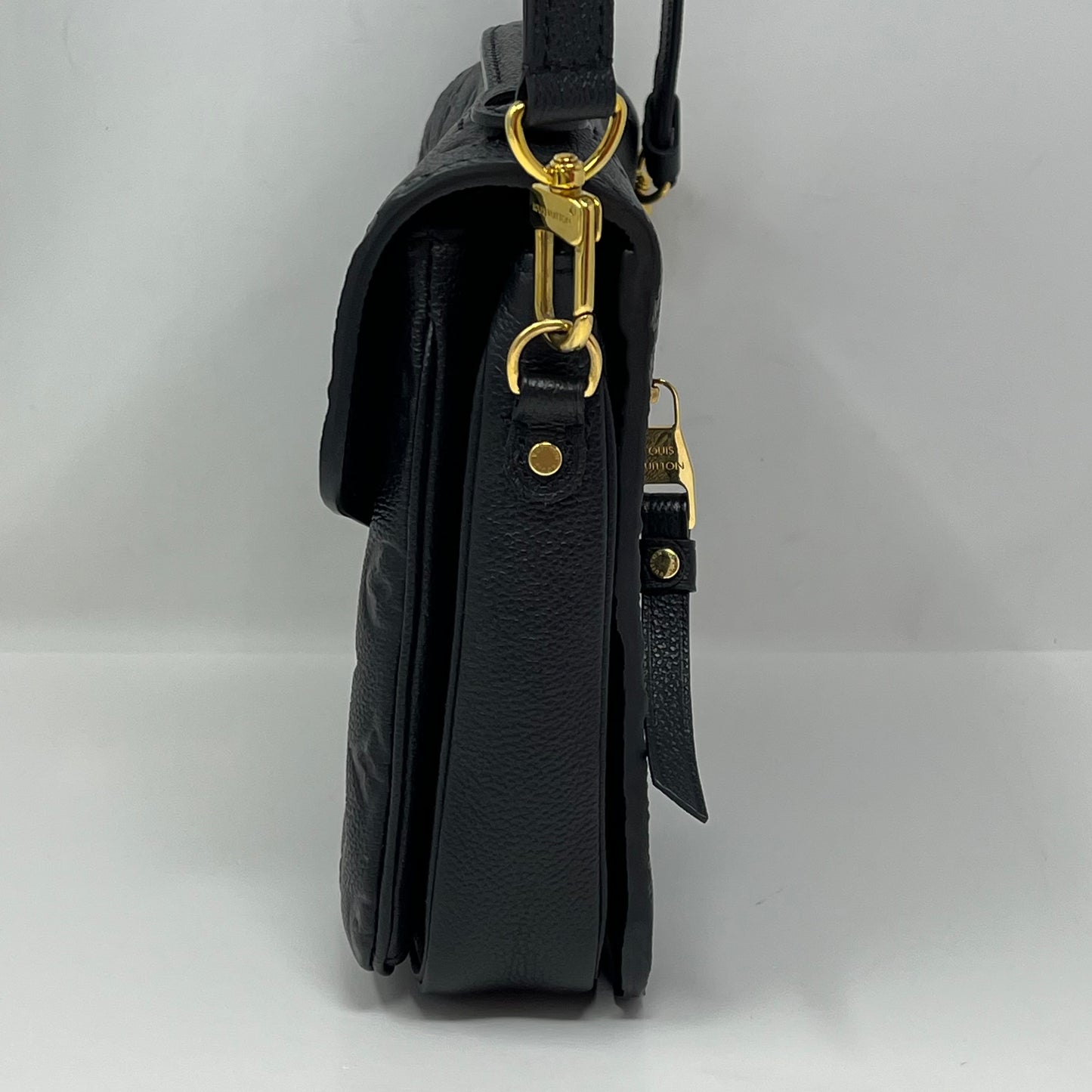 Louis Vuitton Crossbody