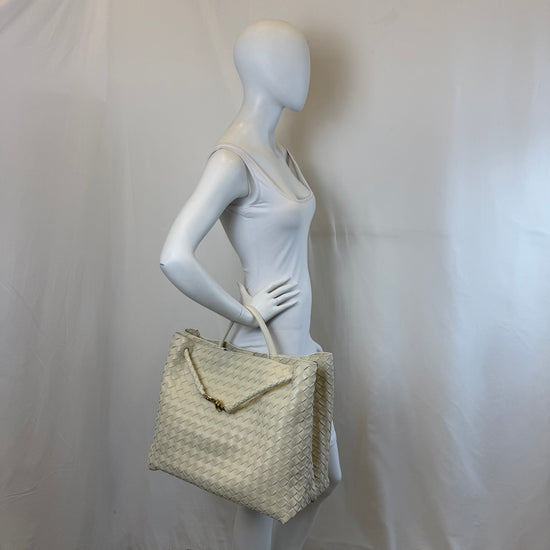 Bottega Veneta Large Andiamo Tote