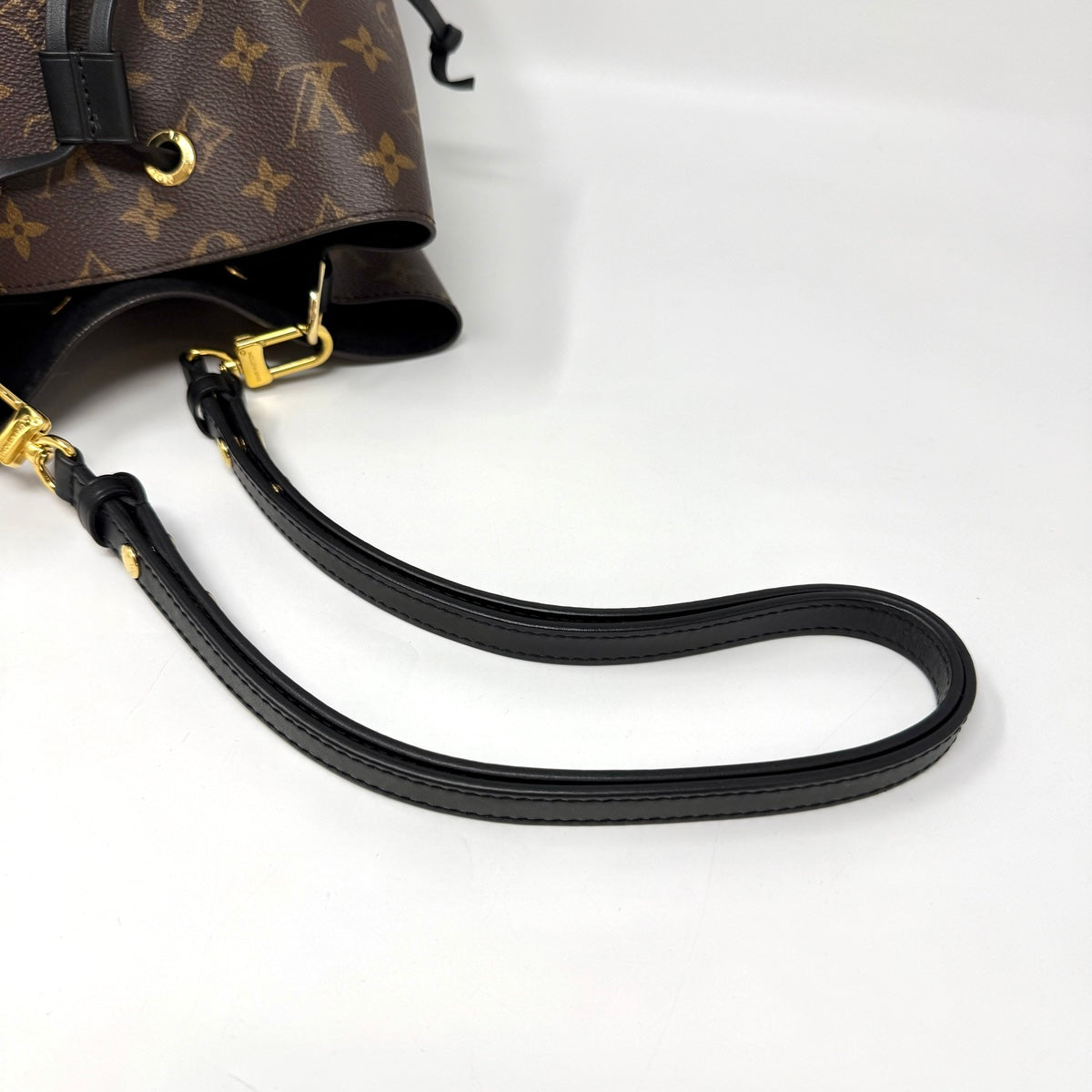 Louis Vuitton Monogram NoeNoe MM Black