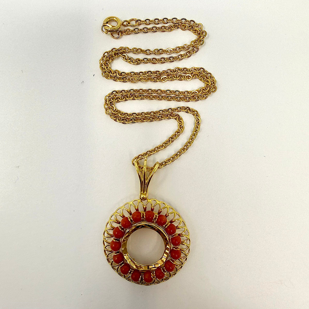 18K Gold Pendant Necklace with Coral
