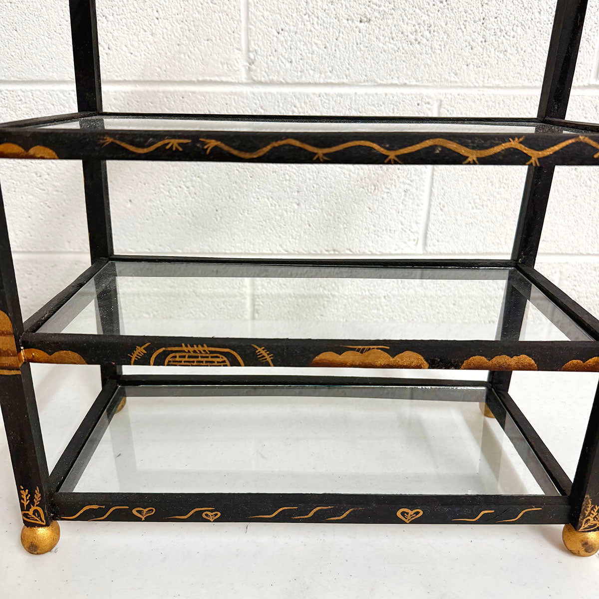 Asian Pagoda Style 3 Tier Display Shelf