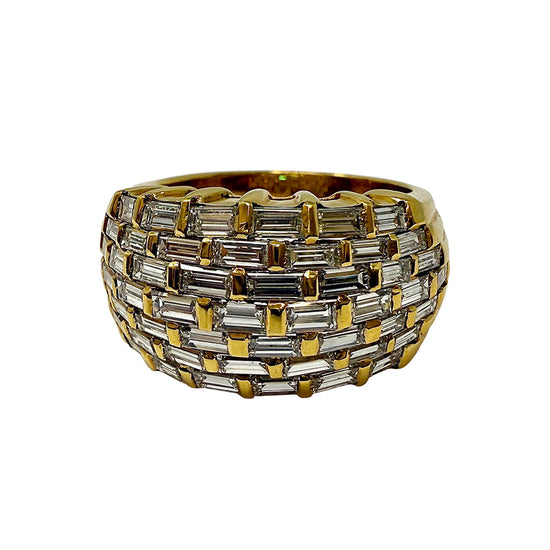 18K Gold Ring with 52 Diamonds