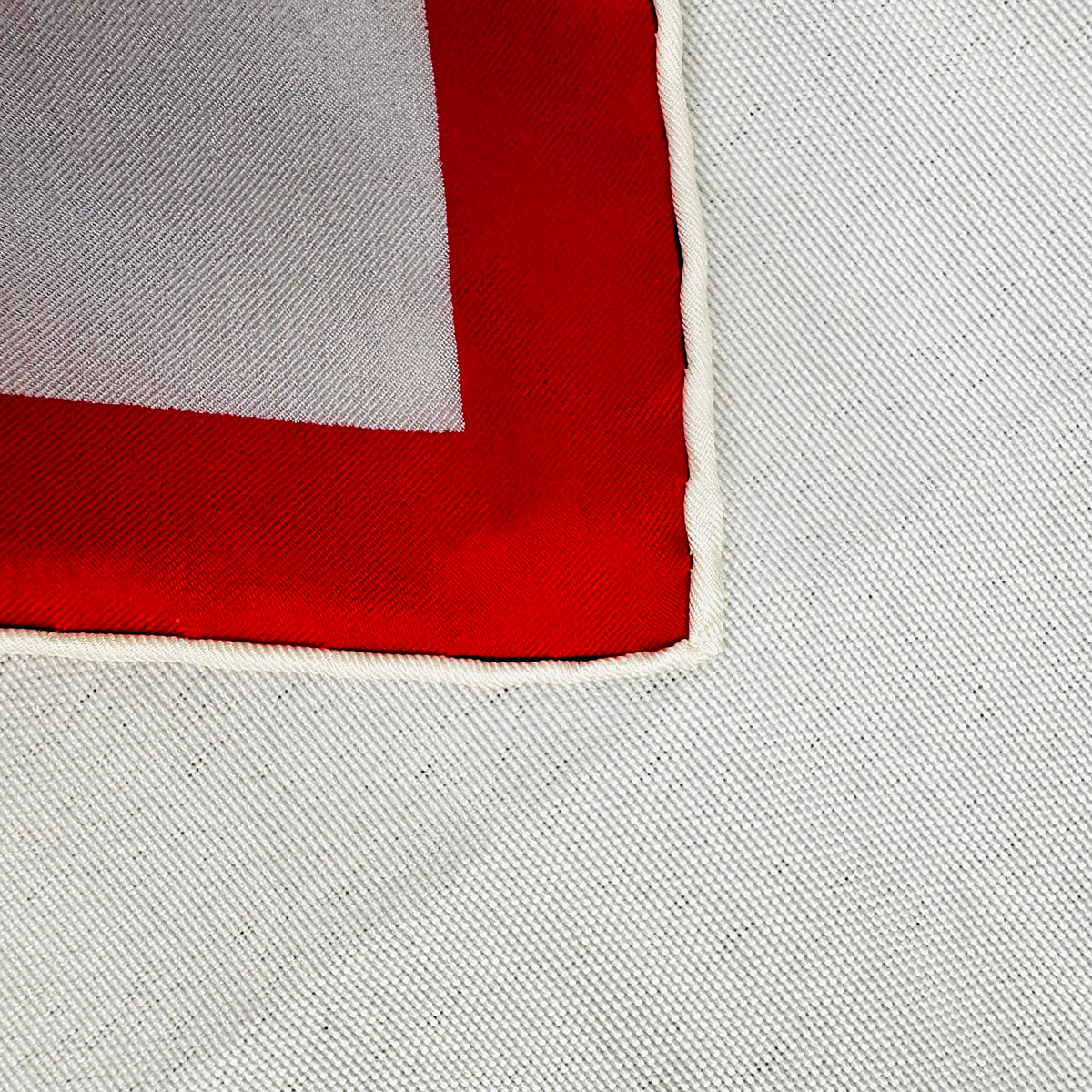 Hermes "Harnaux de Cour" Shawl