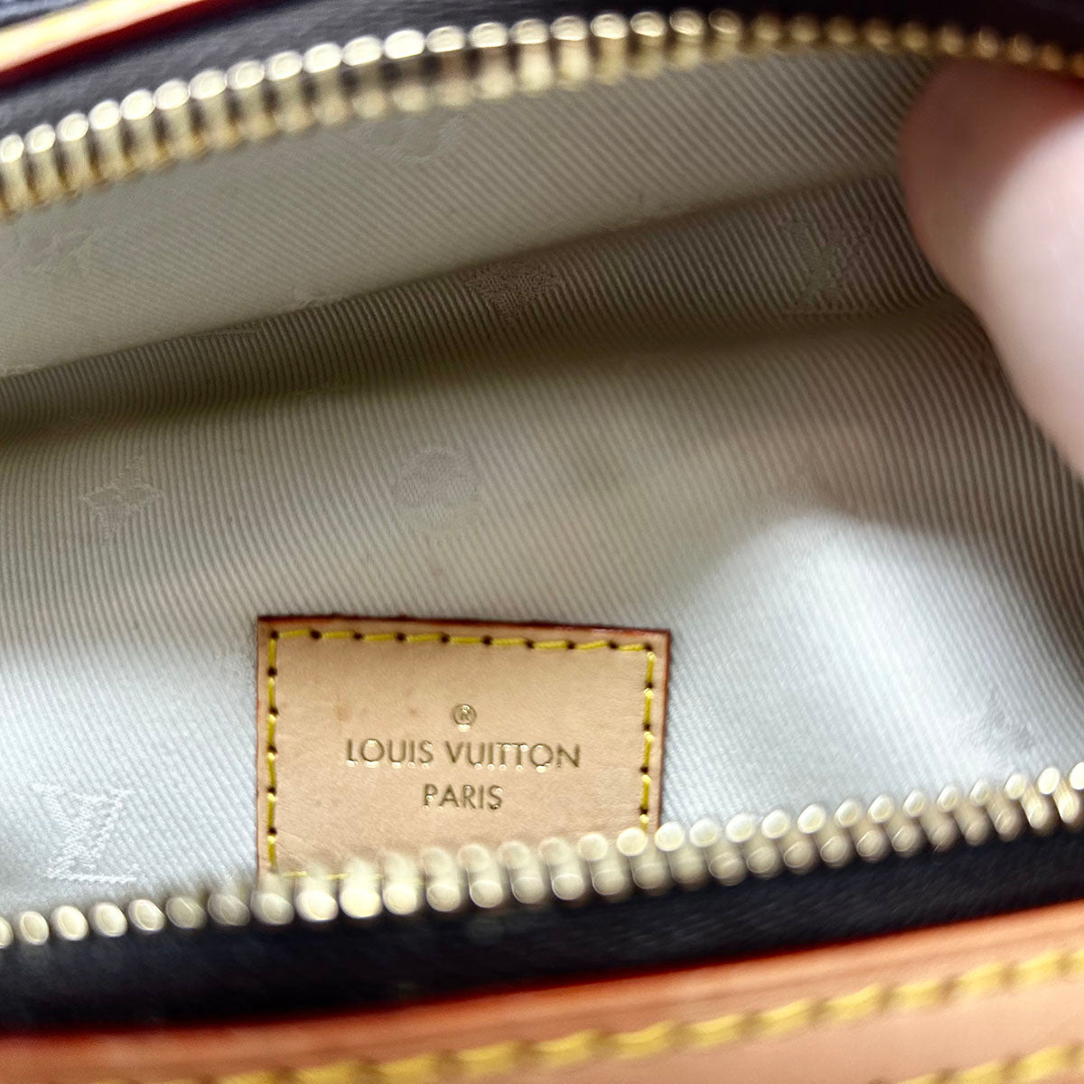 Louis Vuitton Crossbody