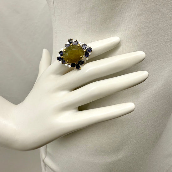 Laska Sapphire Ring