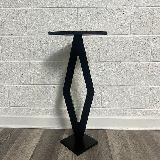 Pedestal With Diamond Base