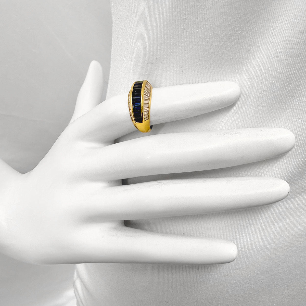 Picchiotti 18K Gold Sapphire and Diamond Ring