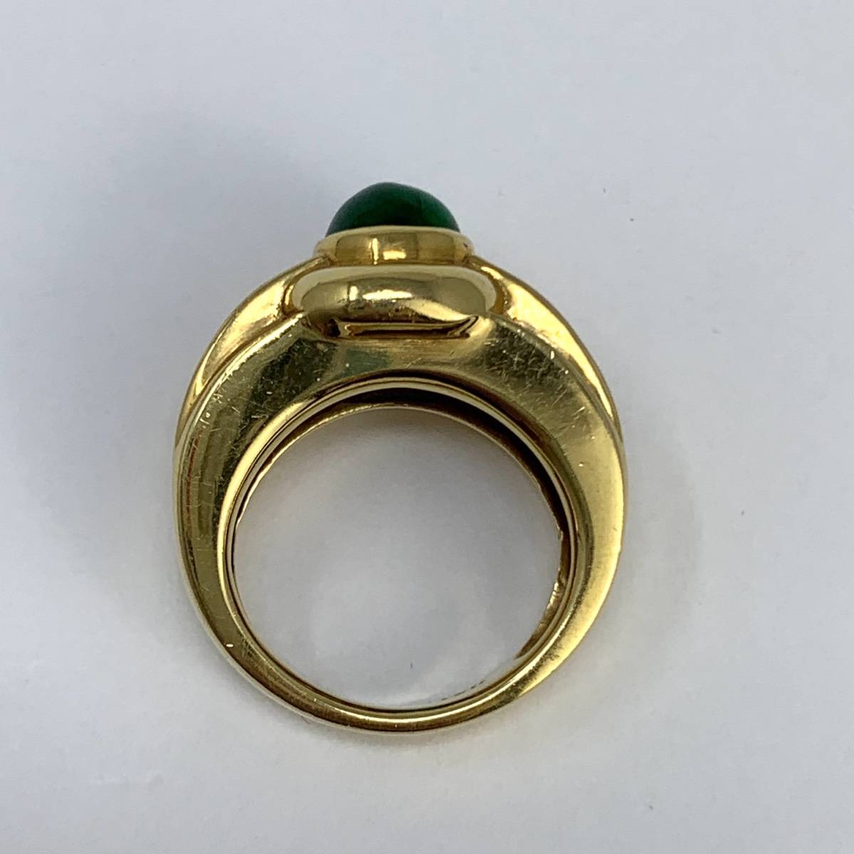 18K Yellow Heavy Gold Ring with Emerald and Diamonds