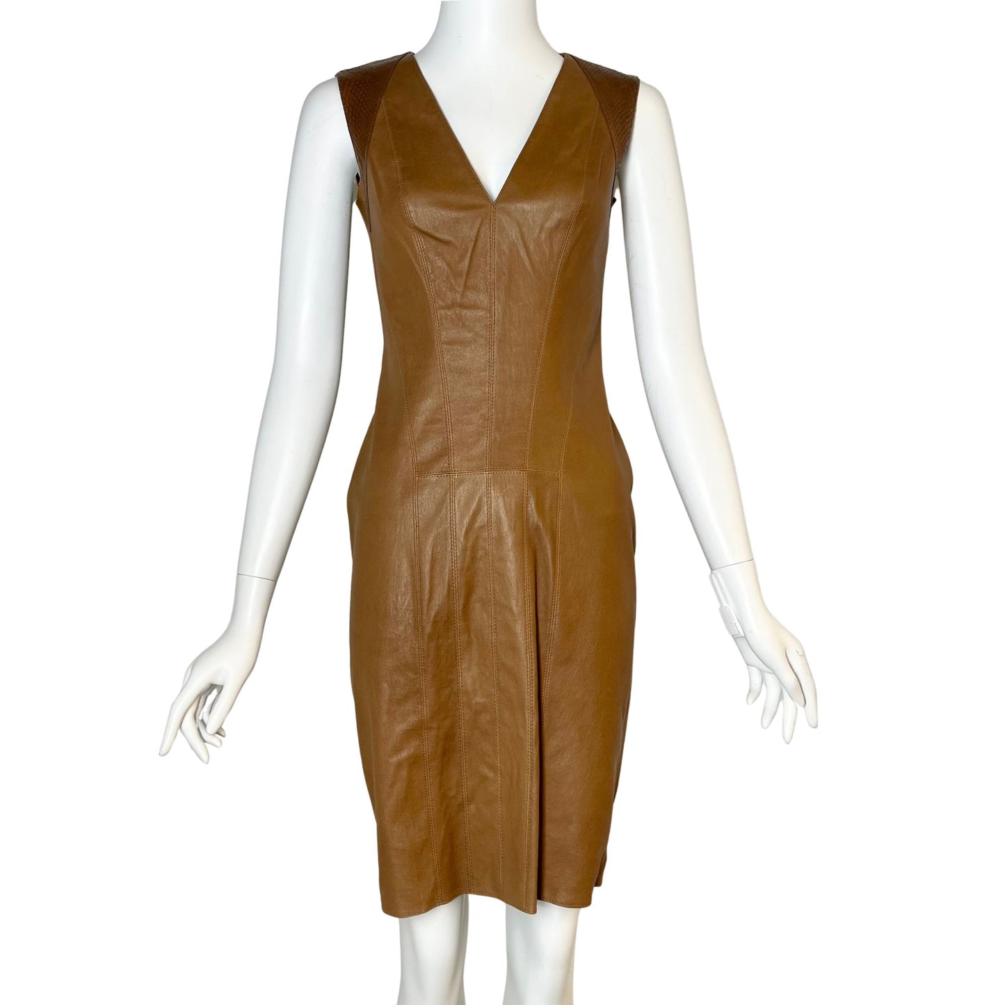 Aphero Dress