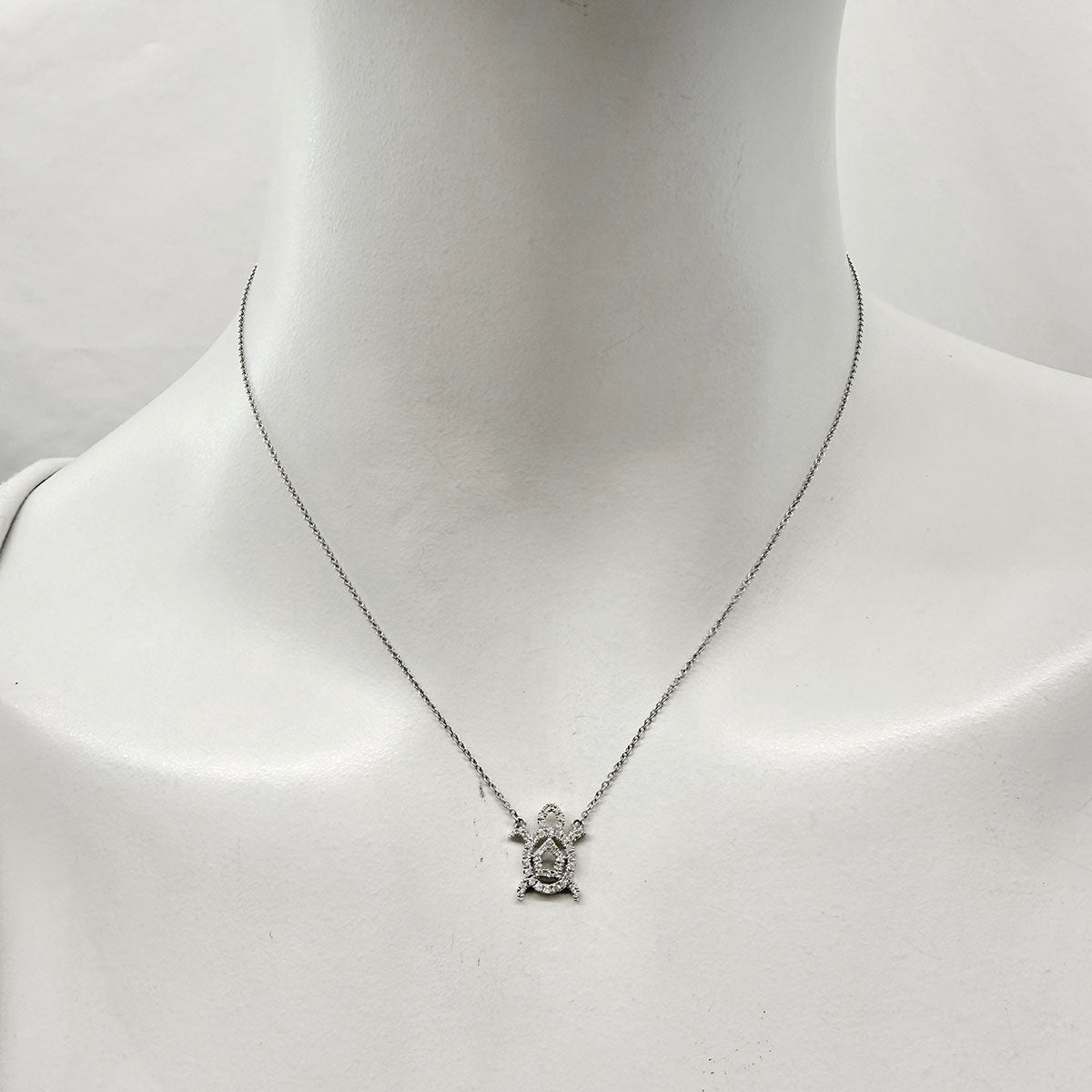 18K White Gold Necklace with Diamond Embellished Turtle Pendant